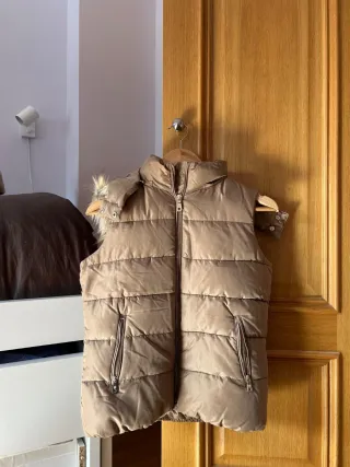 Chaleco Massimo Dutti Beige Talla 11-12