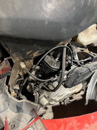 Despiece Peugeot ST 49cc Scooter Roja