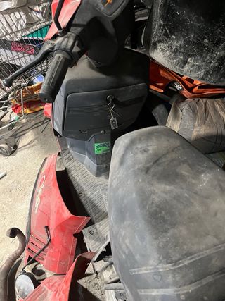 Despiece Peugeot ST 49cc Scooter Roja