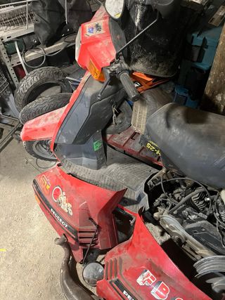 Despiece Peugeot ST 49cc Scooter Roja