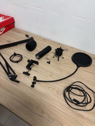 Micrófono USB con accesorios