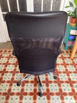 Silla de oficina ergonómica -Negra-