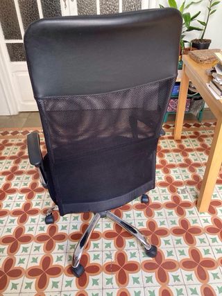 Silla de oficina ergonómica -Negra-