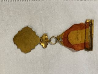 Medalla Antigua Al Mérito 1955 - 1956