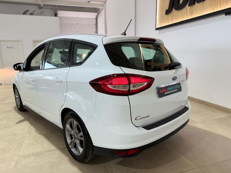 Ford C-Max 2018, foto 6