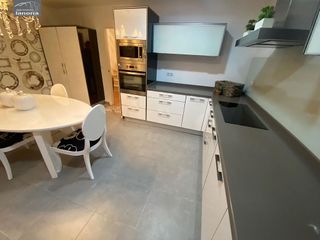 Dúplex en venta en Hermanos Falcó - Sepulcro Bolera en Albacete