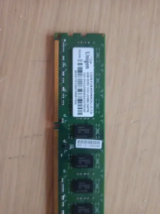 4x Unigen 4GB DDR3 RAM Módulos