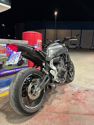 Yamaha MT-07 Gris 2016 A2 45000 Km