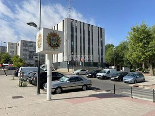 Piso en venta en La Espinilla - Parque Blanco en Coslada