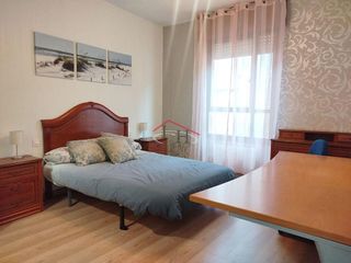 Piso en venta en Casco Antiguo en León