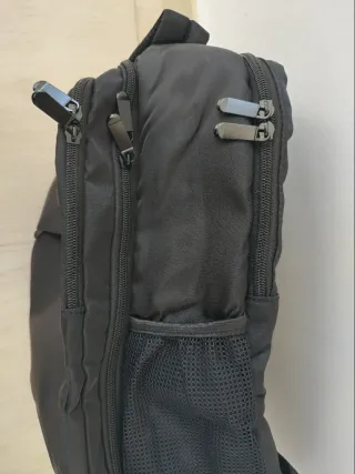 2 Mochilas de cabina de color negro (A ESTRENAR)