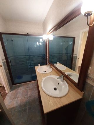 Casa adosada en venta en Úbeda