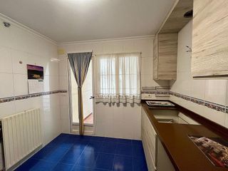 Casa adosada en venta en Valdepeñas