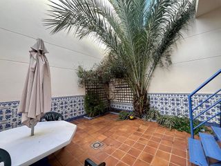 Casa adosada en venta en Valdepeñas