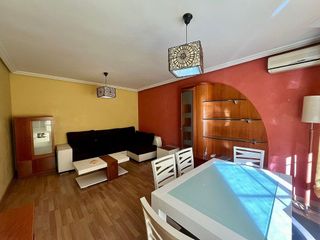 Casa adosada en venta en Valdepeñas