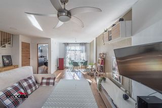 Casa adosada en venta en Alhendín