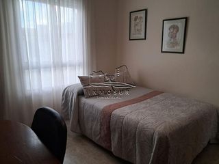 Casa adosada en venta en Lucena