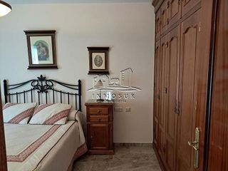 Casa adosada en venta en Lucena