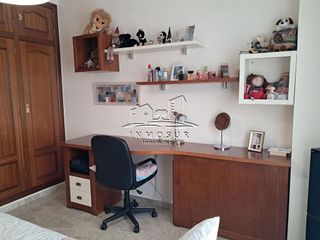 Casa adosada en venta en Lucena