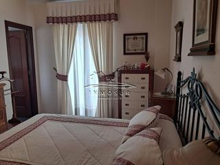 Casa adosada en venta en Lucena
