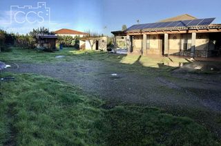 Casa en venta en Carmona