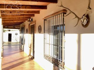 Casa en venta en Carmona
