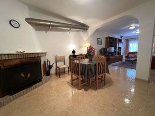 Casa adosada en venta en Albaida
