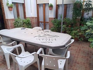 Casa adosada en venta en Lucena