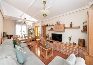 Casa adosada en venta en Otura