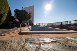 Casa adosada en venta en Arenys de Mar