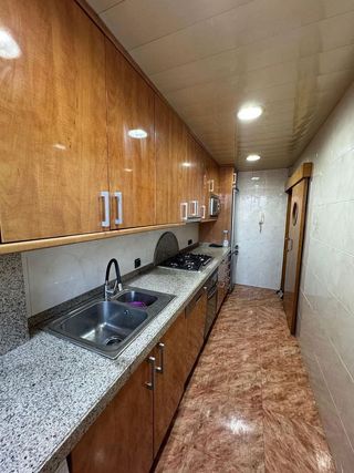 Piso en venta en Artigas - Llefià en Badalona