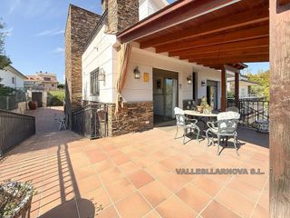 Casa pareada en venta en Lliçà de Vall