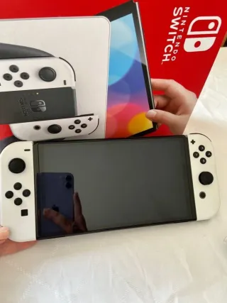 Nintendo Switch OLED Blanca