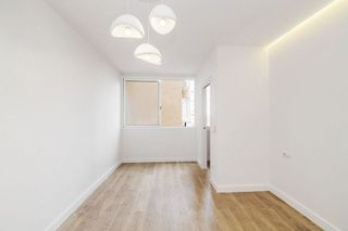 Piso en venta en Sant Josep en Hospitalet de Llobregat, L´