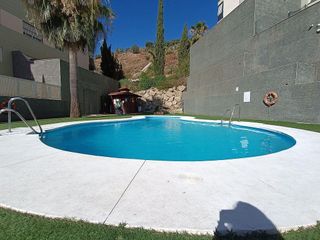 Piso en venta en Puerto de la Torre - Atabal en Málaga