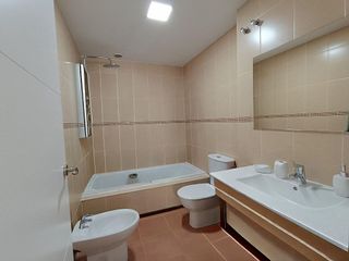 Piso en venta en Puerto de la Torre - Atabal en Málaga