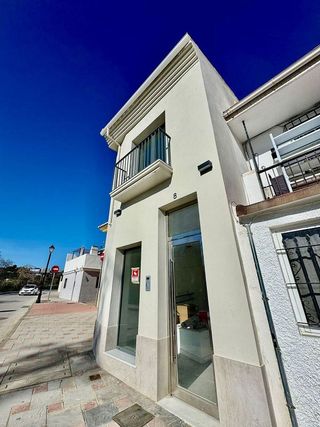 Piso en venta en Los Pacos en Fuengirola