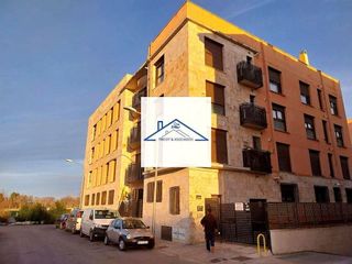 Piso en venta en Puerta de Murcia - Colegios en Ocaña