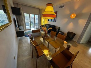 Piso en venta en Los Naranjos - Las Brisas en Marbella