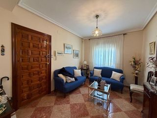 Piso en venta en Mengíbar