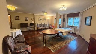Piso en venta en Zona de Plaza de Barcelos en Pontevedra