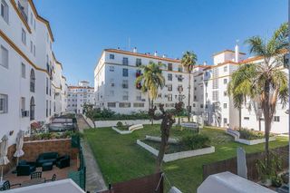 Piso en venta en Puerto - Plaza de Toros en Estepona