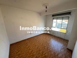 Piso en venta en Centro en Chiva