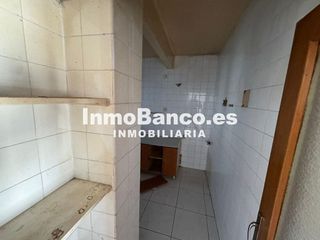 Piso en venta en Centro en Chiva