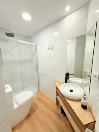 Alquiler habitaciones. Plaza Universidad  Segovia.