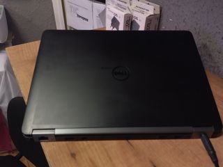 Portátil Dell i5 6G 8GB RAM 128GB SSD