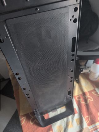 Caja PC AeroCool Aero One RGB