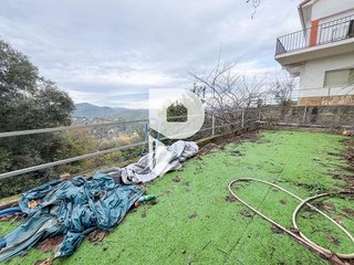 Chalet en venta en Torrelles de Llobregat