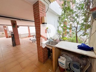 Chalet en venta en Torrelles de Llobregat