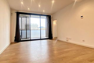 Piso en venta en Centre en Hospitalet de Llobregat, L´